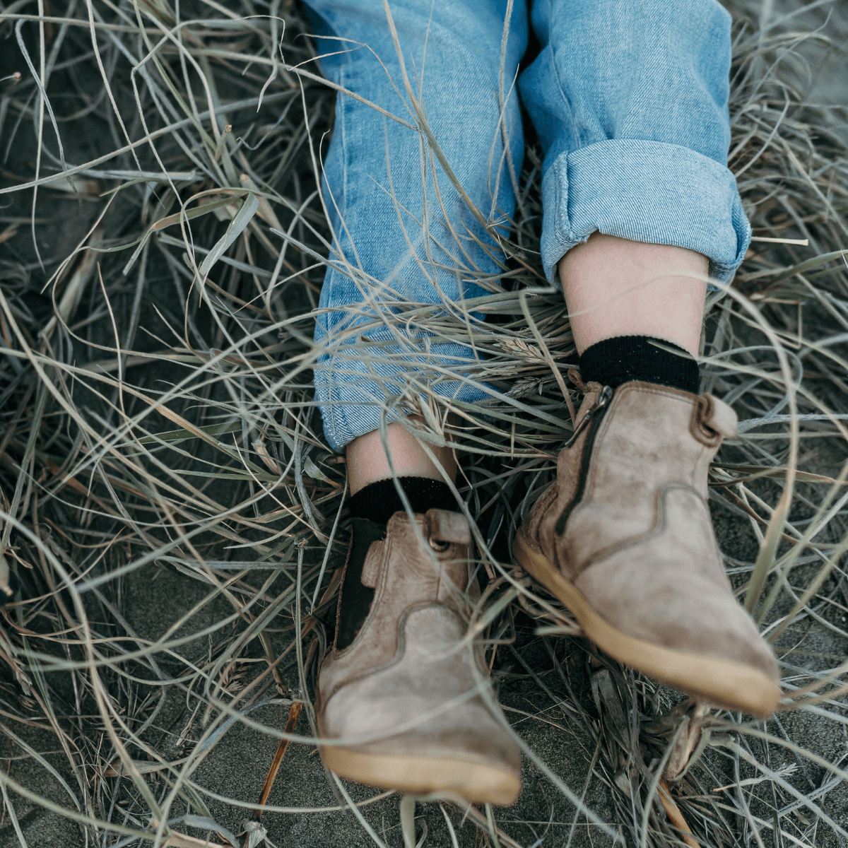  children's merino wool black ankle socks 